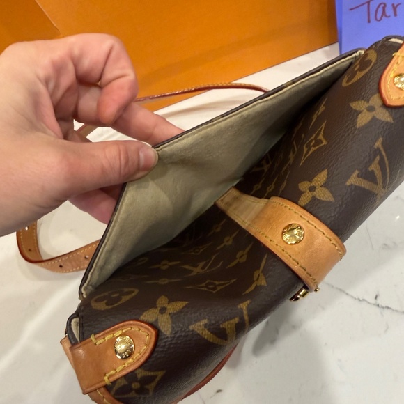 SAUMUR BB - Picture 4 of 11